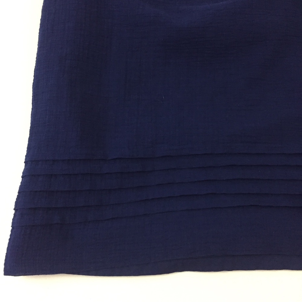 Ann Taylor LOFT Ruffle Dress.   L29 - Picture 5 of 8
